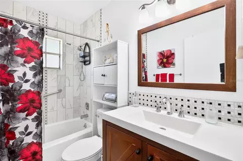 Bath - 12411 Brookside St, Spring Hill, FL 34609 photo 1 of 2