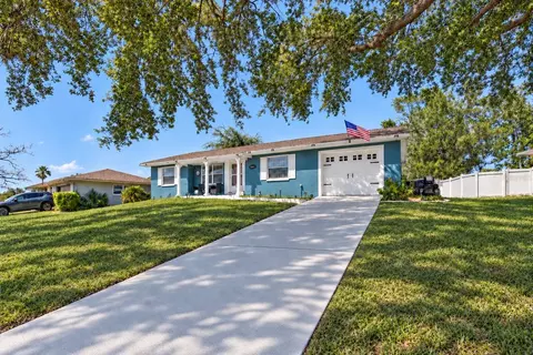 Exterior - 12411 Brookside St, Spring Hill, FL 34609 photo 1 of 7