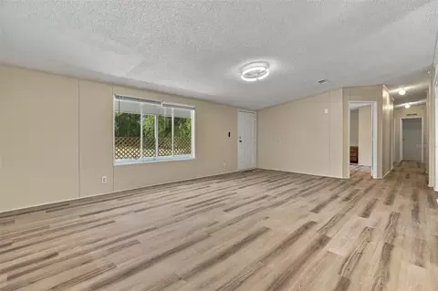 Living - 293 E Shawna Ct, Hernando, FL 34442 photo 4 of 5