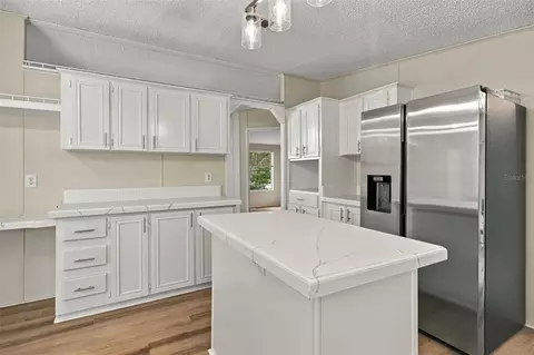 Kitchen - 293 E Shawna Ct, Hernando, FL 34442 photo 5 of 5