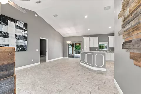 Entry Way - Undisclosed, Ocala, FL 34473 photo 3 of 4