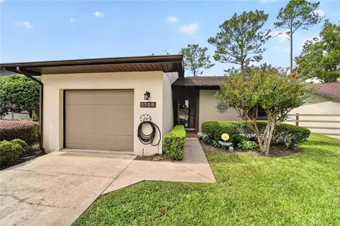 1708 NE 38th Ave, Ocala, FL 34470