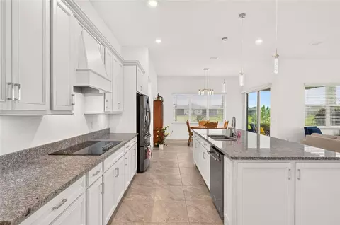 Kitchen - 6046 SW 86th Cir, Ocala, FL 34481 photo 8 of 9