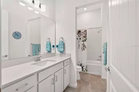 Bath - 6046 SW 86th Cir, Ocala, FL 34481 photo 7 of 9