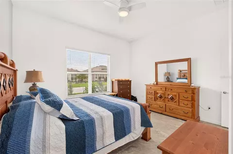 Bedroom - 6046 SW 86th Cir, Ocala, FL 34481 photo 7 of 9