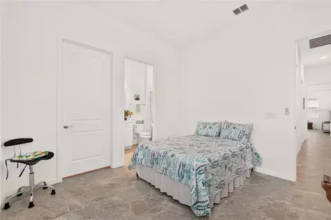 Bedroom - 6046 SW 86th Cir, Ocala, FL 34481 photo 9 of 9