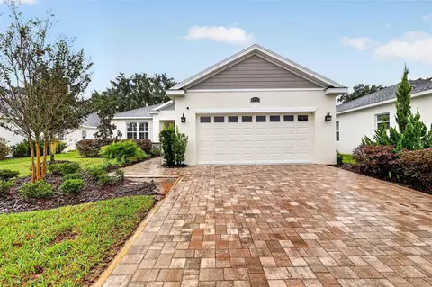 4783 NE 125th Loop, Oxford, FL 34484