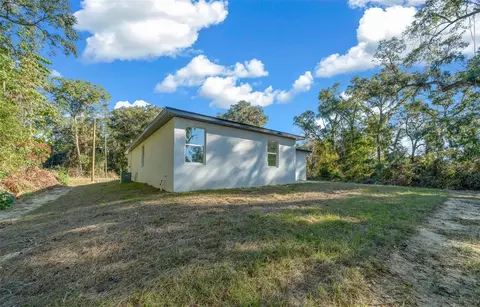 Exterior - 4 Oak Cir, Ocala, FL 34472 photo 9 of 10