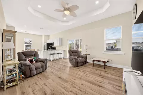 Living - 9664 SE 61st Ter, Belleview, FL 34420 photo 3 of 6