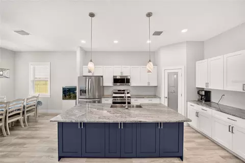 Kitchen - 9664 SE 61st Ter, Belleview, FL 34420 photo 2 of 11