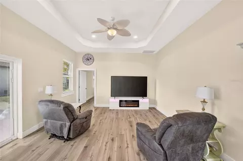 Living - 9664 SE 61st Ter, Belleview, FL 34420 photo 5 of 6