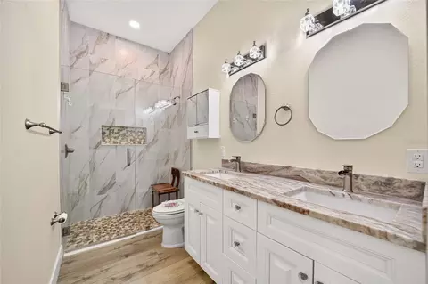 Bath - 9664 SE 61st Ter, Belleview, FL 34420 photo 7 of 9