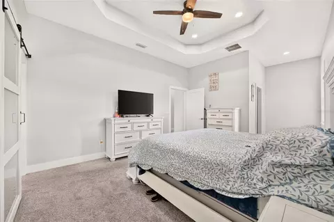 Bedroom - 9664 SE 61st Ter, Belleview, FL 34420 photo 4 of 6