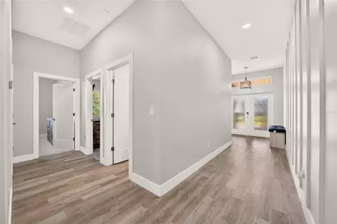 Entry Way - 9664 SE 61st Ter, Belleview, FL 34420 photo 2 of 7