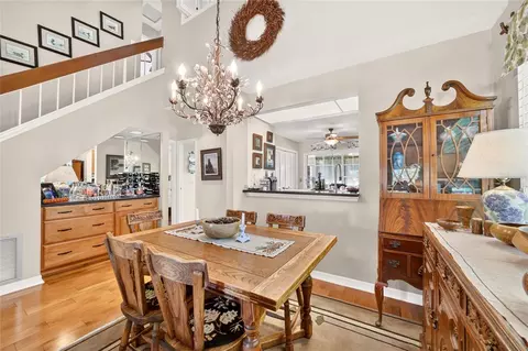 Dining - 2331 SE 19th Cir, Ocala, FL 34471 photo 2 of 3