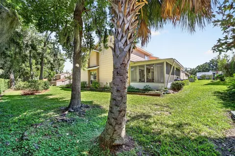 Exterior - 2331 SE 19th Cir, Ocala, FL 34471 photo 10 of 11