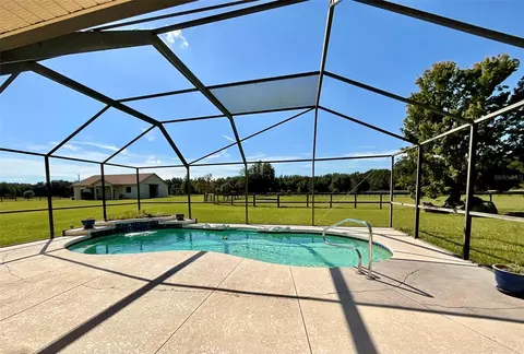 Exterior - 20970 NE 30th St, Williston, FL 32696 photo 3 of 11