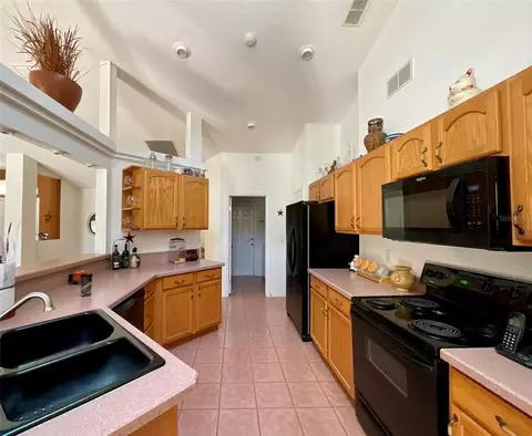 Kitchen - 20970 NE 30th St, Williston, FL 32696 photo 1 of 2
