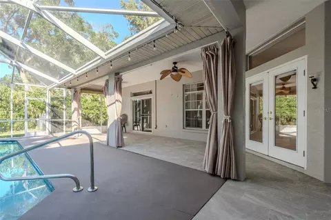 Exterior - 316 SE 36 Ln, Ocala, FL 34471 photo 9 of 18