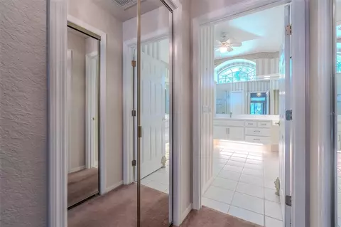 Entry Way - 316 SE 36 Ln, Ocala, FL 34471 photo 5 of 6