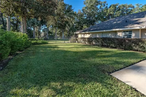 Exterior - 316 SE 36 Ln, Ocala, FL 34471 photo 11 of 18