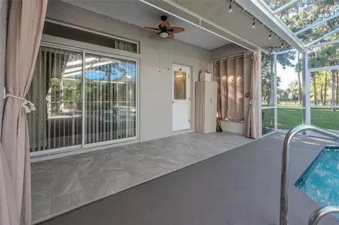 Exterior - 316 SE 36 Ln, Ocala, FL 34471 photo 10 of 18