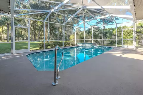 Exterior - 316 SE 36 Ln, Ocala, FL 34471 photo 6 of 18