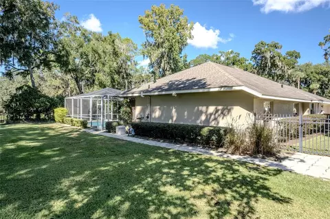 Exterior - 316 SE 36 Ln, Ocala, FL 34471 photo 16 of 18