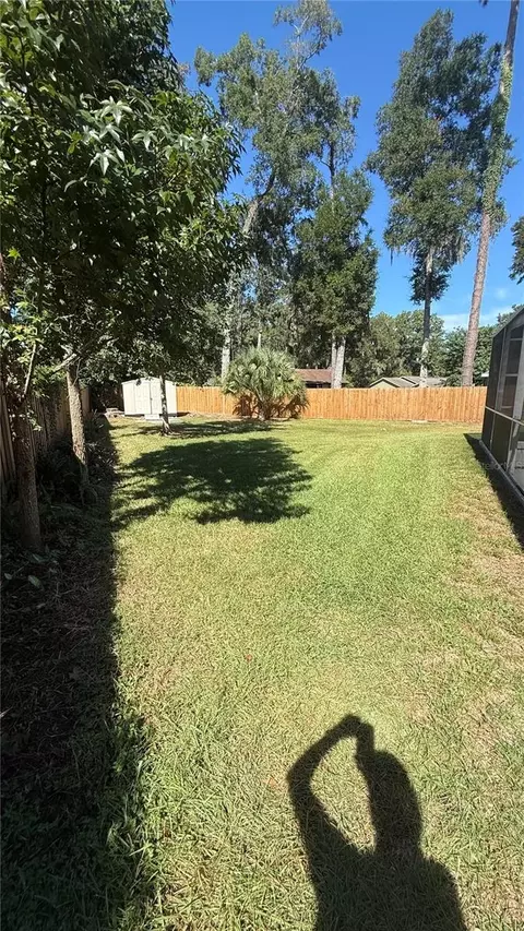 Exterior - 3974 SE 24th Ct, Ocala, FL 34480 photo 7 of 10