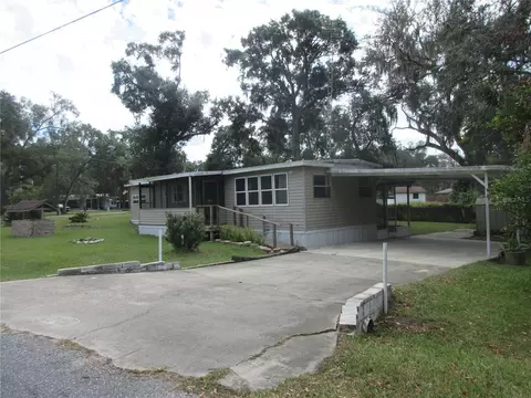 1742 SE 169th Terrace Rd, Silver Springs, FL 34488