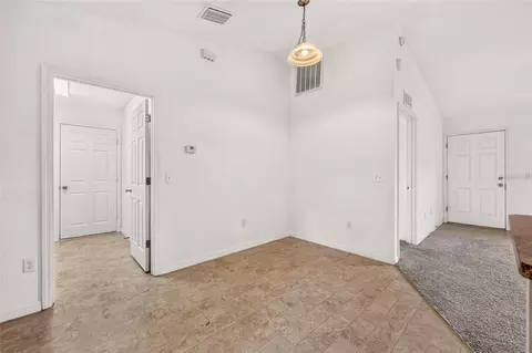 Entry Way - 213 Oak Ln, Ocala, FL 34472 photo 2 of 2