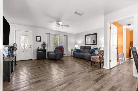 Living - 10041 SW 99th Ter, Ocala, FL 34481 photo 1 of 2