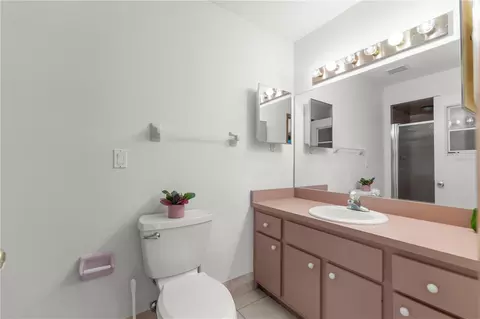 Bath - 7430 SW 100th Pl, Ocala, FL 34476 photo 4 of 5