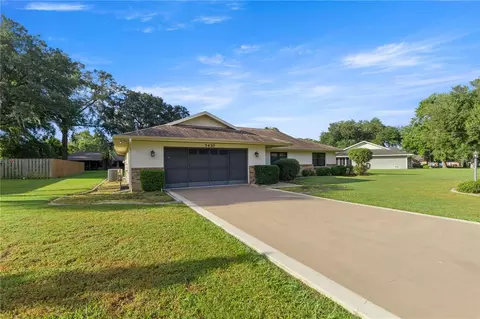 Exterior - 7430 SW 100th Pl, Ocala, FL 34476 photo 2 of 10