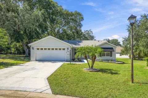 705 Murray Ln, Lady Lake, FL 32159