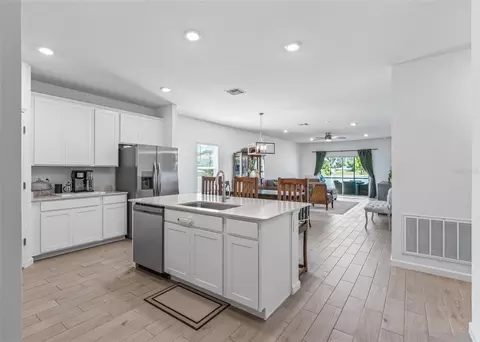 Kitchen - 4677 SW 83rd Loop, Ocala, FL 34476 photo 4 of 5