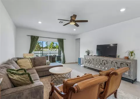 Living - 4677 SW 83rd Loop, Ocala, FL 34476 photo 2 of 2