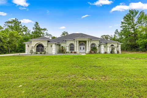 8628 N Iberian Dr, Citrus Springs, FL 34433