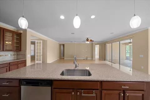 Living - 9531 SW 70th Loop, Ocala, FL 34481 photo 3 of 4