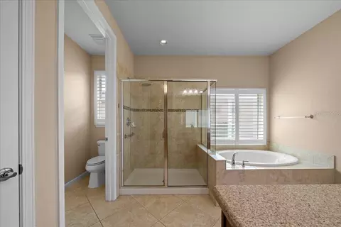 Bath - 9531 SW 70th Loop, Ocala, FL 34481 photo 4 of 6