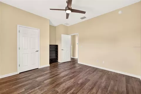 Bedroom - 2556 NE 120th St, Anthony, FL 32617 photo 4 of 6