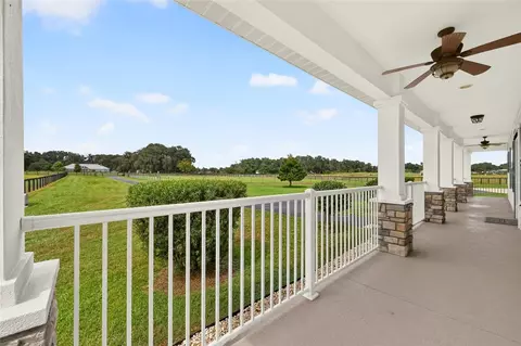Exterior - 2556 NE 120th St, Anthony, FL 32617 photo 8 of 20