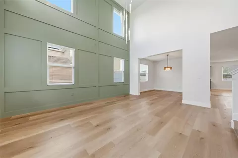 Living - 5839 SW 86th St, Ocala, FL 34476 photo 2 of 4