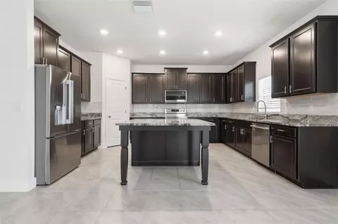 Kitchen - 5839 SW 86th St, Ocala, FL 34476 photo 1 of 4