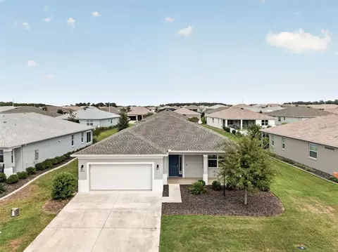 View/Area - 9012 SW 75th Loop, Ocala, FL 34481 photo 1 of 5