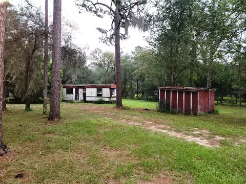 Exterior - 12231 NE 64 Pl, Williston, FL 32696 photo 3 of 10