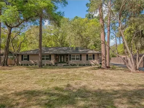Exterior - 126 SE 41st Ave, Ocala, FL 34471 photo 4 of 7