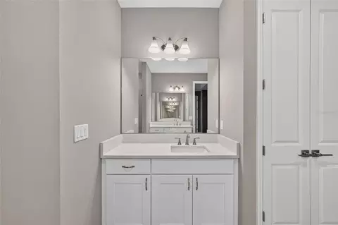 Bath - 10440 SW 106th Ct, Ocala, FL 34481 photo 2 of 7