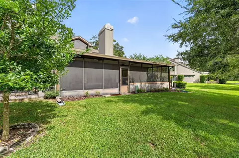 Exterior - 1731 SE Clatter Bridge Rd, Ocala, FL 34471 photo 9 of 17