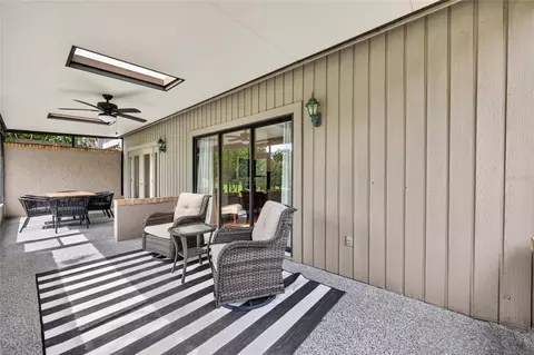 Exterior - 1731 SE Clatter Bridge Rd, Ocala, FL 34471 photo 7 of 17